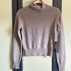 Born2Kreate 100% Cashmere Cropped Fitted Turtleneck Sweater in Smoke, NWT, Sz XS